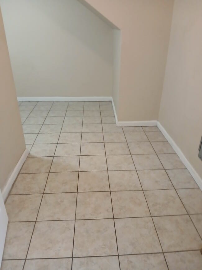 510 S Poplar St in Carbondale, IL - Building Photo - Building Photo