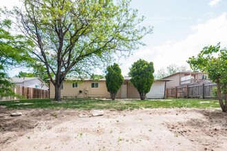 2761 S Jasper St in Aurora, CO - Building Photo - Building Photo