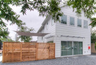 4527 Depew Ave in Austin, TX - Building Photo - Building Photo