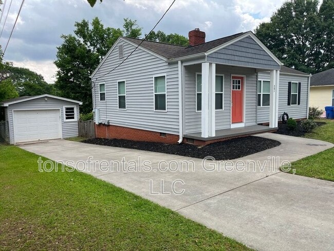 property at 201 Chipley Ln