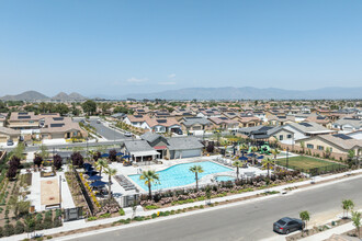 1908 Old Canyon Dr in Hemet, CA - Building Photo - Building Photo