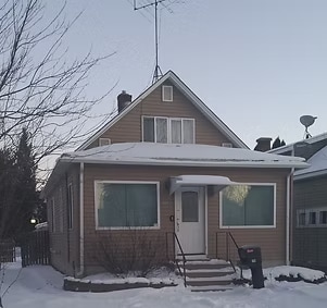 property at 214 6th St NW