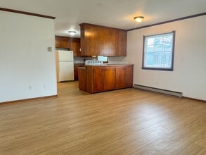 101 Lyons Ave in Colonial Heights, VA - Building Photo - Building Photo