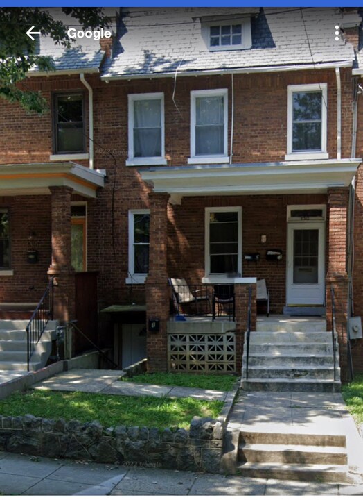 4312 4th St NW in Washington, DC - Foto de edificio