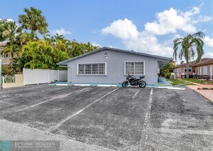 1938 NE 7th St in Deerfield Beach, FL - Building Photo - Building Photo
