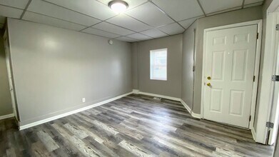 1338 Muskegon Ave NW in Grand Rapids, MI - Building Photo - Building Photo