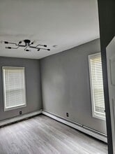 280 S 6th St, Unit 2 in Newark, NJ - Building Photo - Building Photo