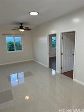 1017 Maluna St in Honolulu, HI - Building Photo - Building Photo