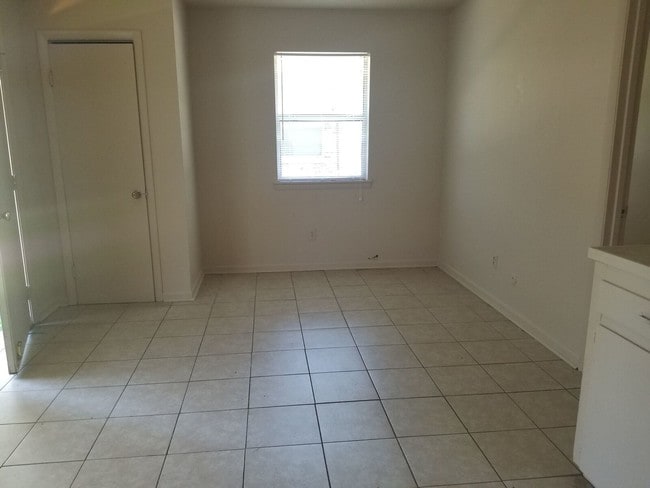 1309 Plummer St-Unit -#12 in Jacksonville, AR - Building Photo - Building Photo