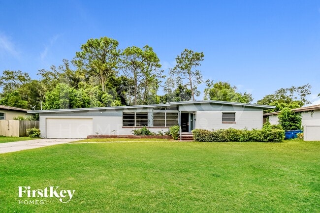 property at 5521 Coppedge Ave