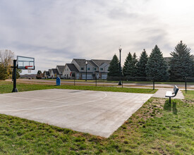 Pineview Townhomes in Jordan, MN - Building Photo - Building Photo