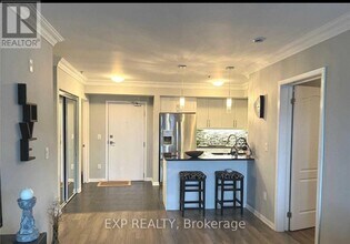 60 Baycliffe Cres in Brampton, ON - Building Photo - Building Photo