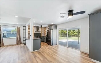 11310 Heidi Lee Ln in Ft. Myers, FL - Building Photo - Building Photo