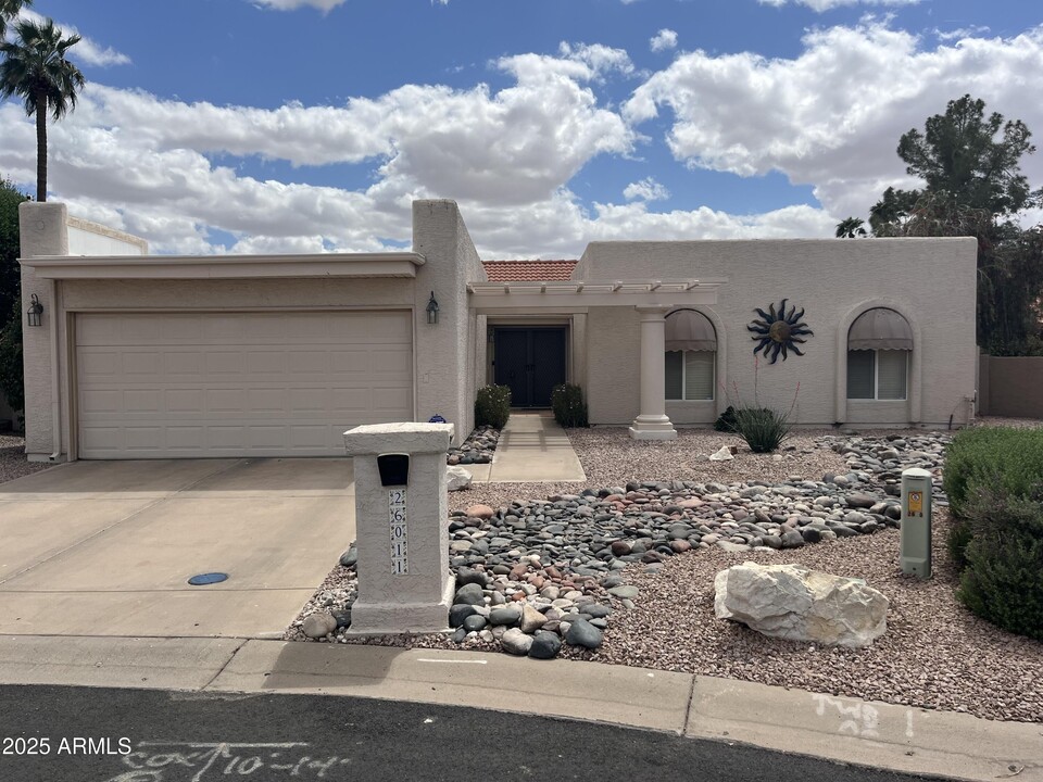 26011 S Lancewood Ct in Sun Lakes, AZ - Building Photo