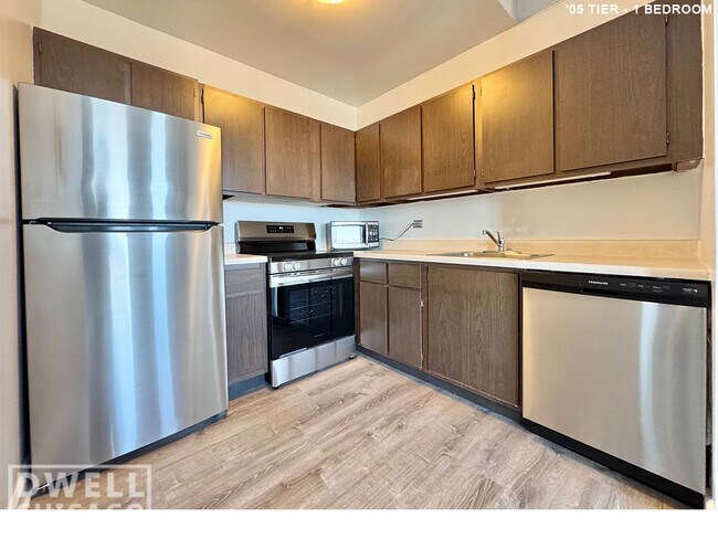2124 N Lincoln Park W, Unit 2 in Chicago, IL - Foto de edificio - Building Photo