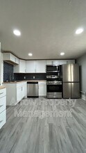 1535 N 32nd St in Lincoln, NE - Foto de edificio - Building Photo