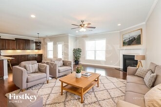 956 Woodbury Rd in Canton, GA - Building Photo - Building Photo