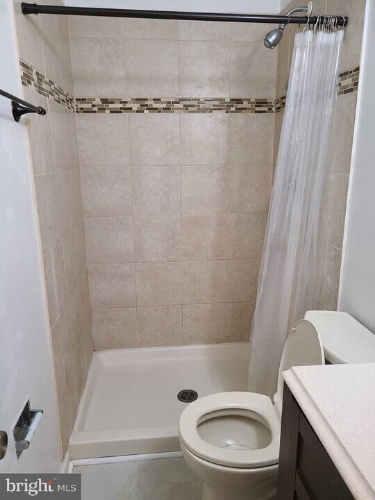 6258 Tamar Dr in Columbia, MD - Foto de edificio