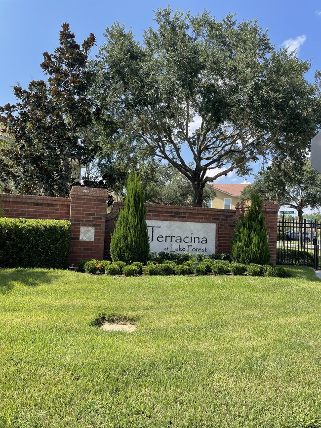 property at 5036 Fiorella Ln