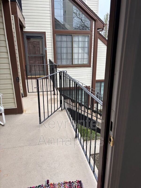 1607 Airy Hill Ct in Crofton, MD - Building Photo - Building Photo