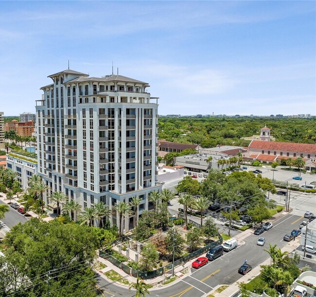 515 Valencia Ave, Unit 303 in Coral Gables, FL - Building Photo - Building Photo