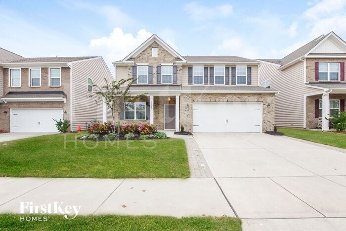16323 Wavenly House Dr in Charlotte, NC - Building Photo