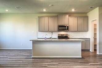 2642 Blue Abbot Dr in Fresno, TX - Building Photo - Building Photo