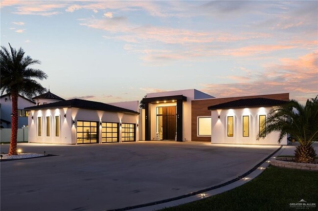 property at 43 Antigua Dr