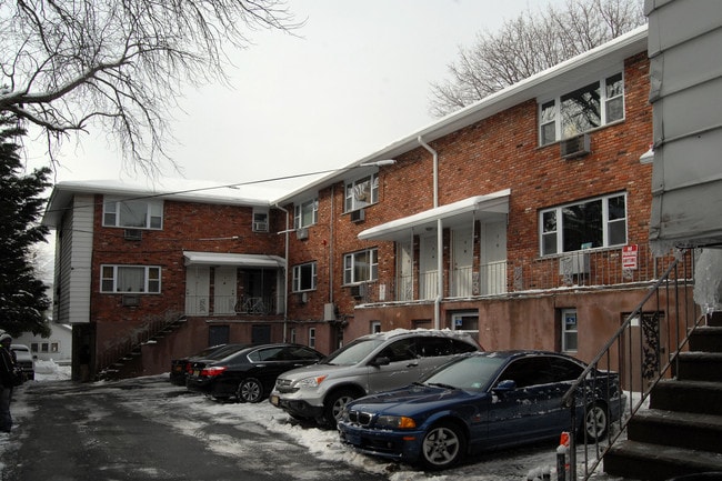 219-221 Paulison Ave in Passaic, NJ - Foto de edificio - Building Photo