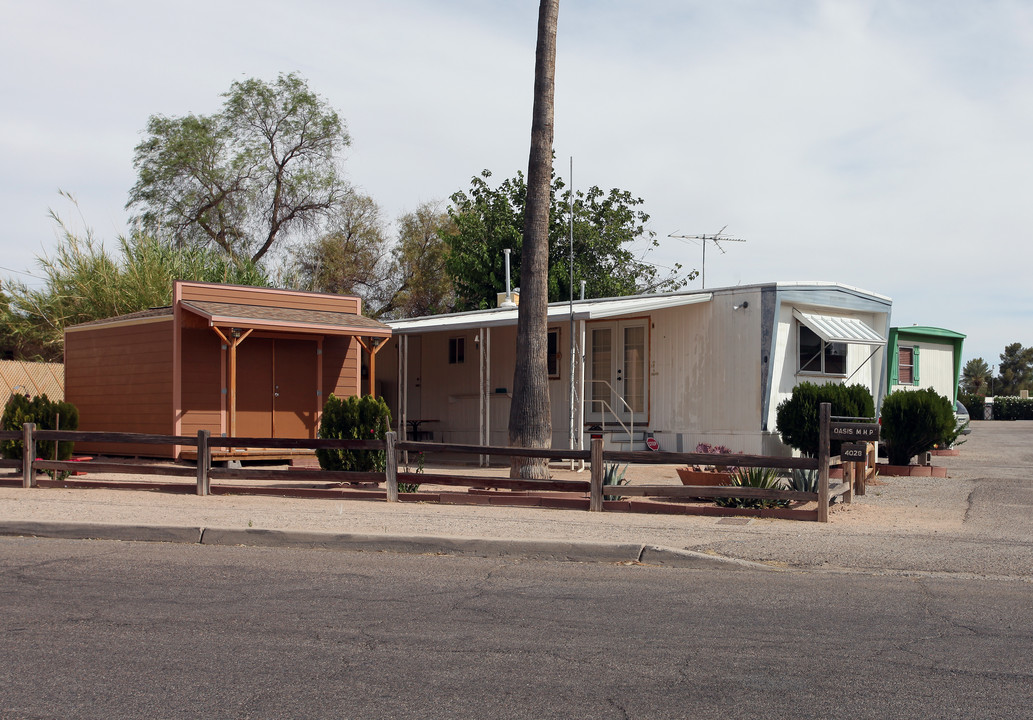 4028 E Blacklidge Dr in Tucson, AZ - Building Photo