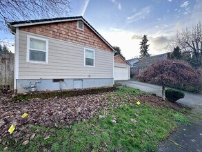 18930 SW Wildcat Ln in Beaverton, OR - Building Photo - Building Photo