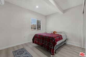 7703 Baird Ave in Los Angeles, CA - Building Photo - Building Photo