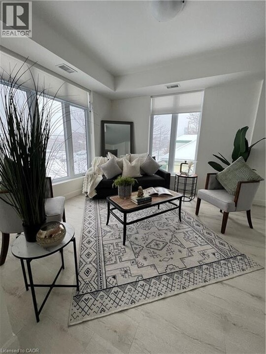 59 Reeve St in Woodstock, ON - Building Photo