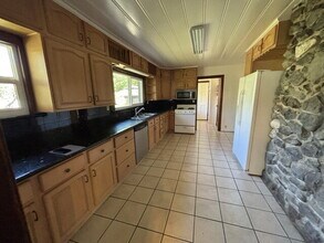 2005 Smith Flat Rd in Placerville, CA - Building Photo - Building Photo