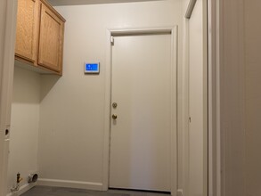 279 Bighorn Meadow Dr in Bakersfield, CA - Building Photo - Building Photo