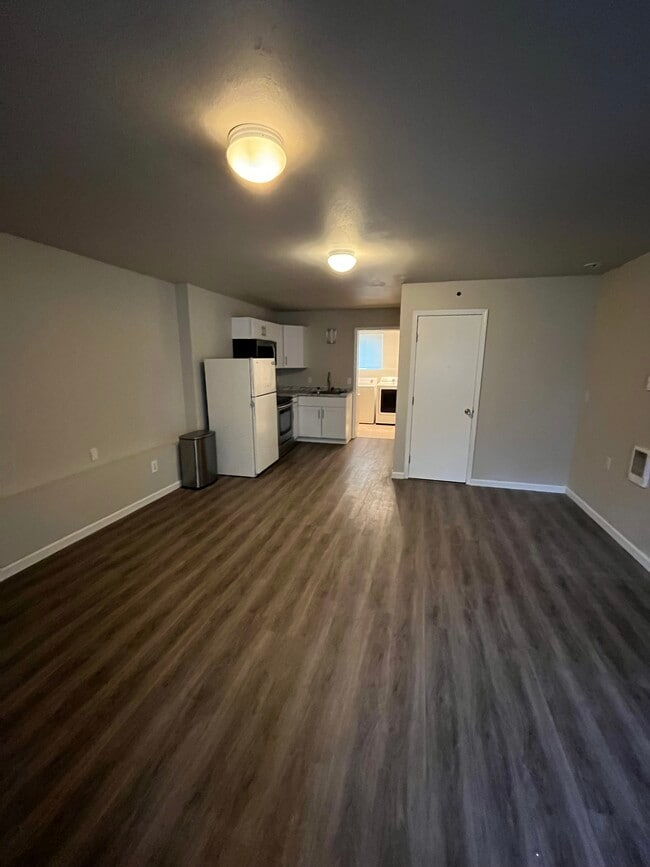 608 West St, Unit B in Tacoma, WA - Building Photo - Building Photo