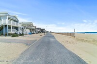 171 Beach Front in Manasquan, NJ - Foto de edificio - Building Photo