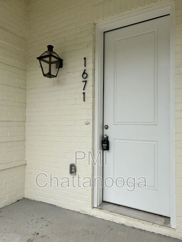 1671 Adams St in Chattanooga, TN - Building Photo - Building Photo