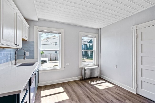 853 Cummins Hwy in Boston, MA - Building Photo - Building Photo