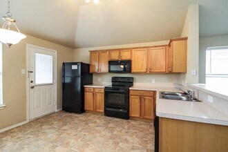 822 Sycamore St in Anna, TX - Building Photo - Building Photo