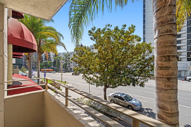 property at 10645 Wilshire Blvd