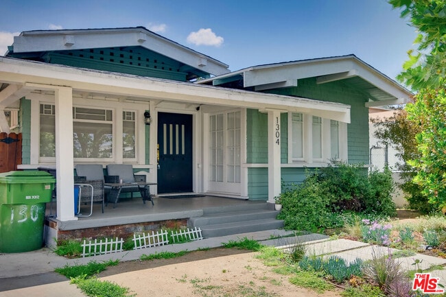 property at 1304 W 55th St