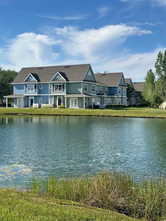 2201 San Vittorino Cir in Kissimmee, FL - Building Photo