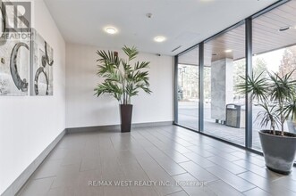 4700 Hwy 7 in Vaughan, ON - Building Photo - Building Photo