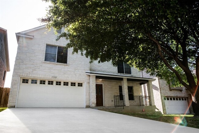 property at 11210 Kingsgate Dr