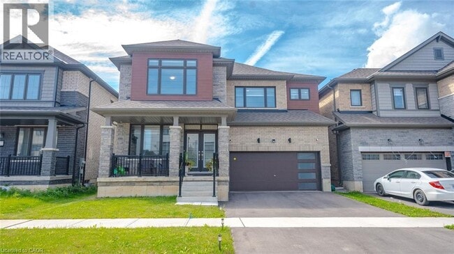 property at 29 Bee Cres