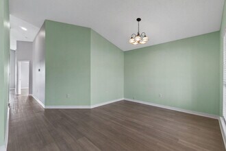 742 Saltair Ln in Mary Esther, FL - Building Photo - Building Photo