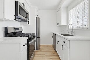 6629 Crenshaw Blvd in Los Angeles, CA - Building Photo