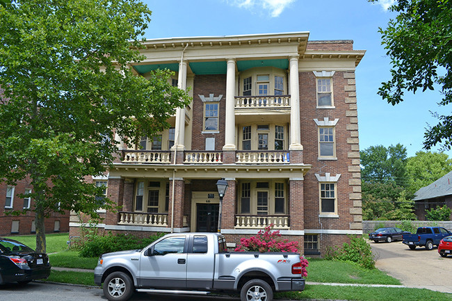 616 Graydon Ave in Norfolk, VA - Building Photo - Primary Photo