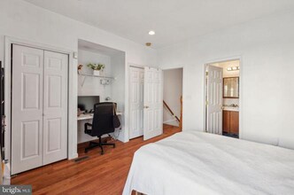 2007 Carpenter St, Unit Unit 1 in Philadelphia, PA - Building Photo - Building Photo